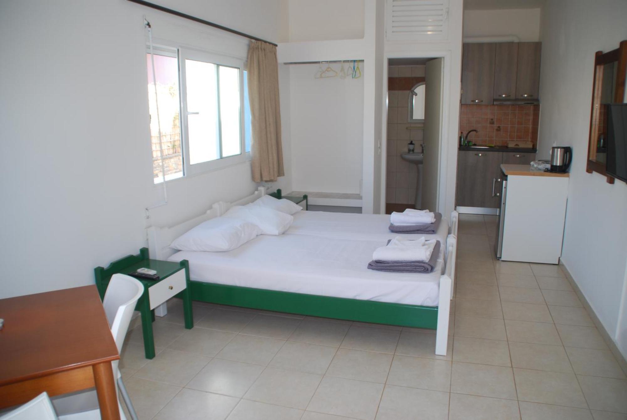 Soula Appartments Makrýgialos エクステリア 写真