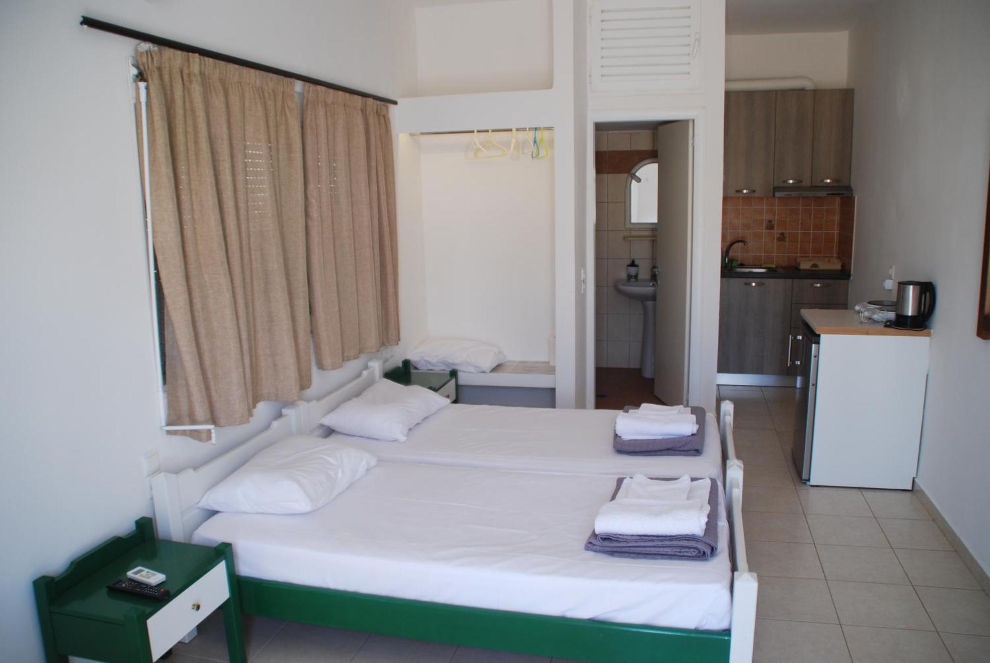 Soula Appartments Makrýgialos エクステリア 写真