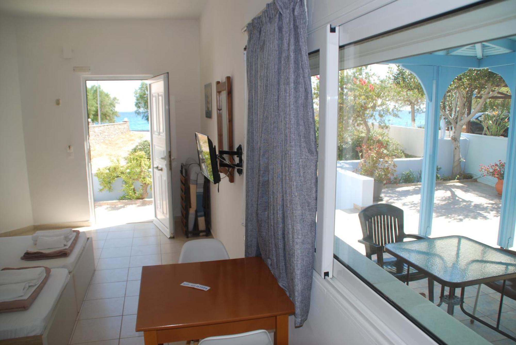 Soula Appartments Makrýgialos エクステリア 写真
